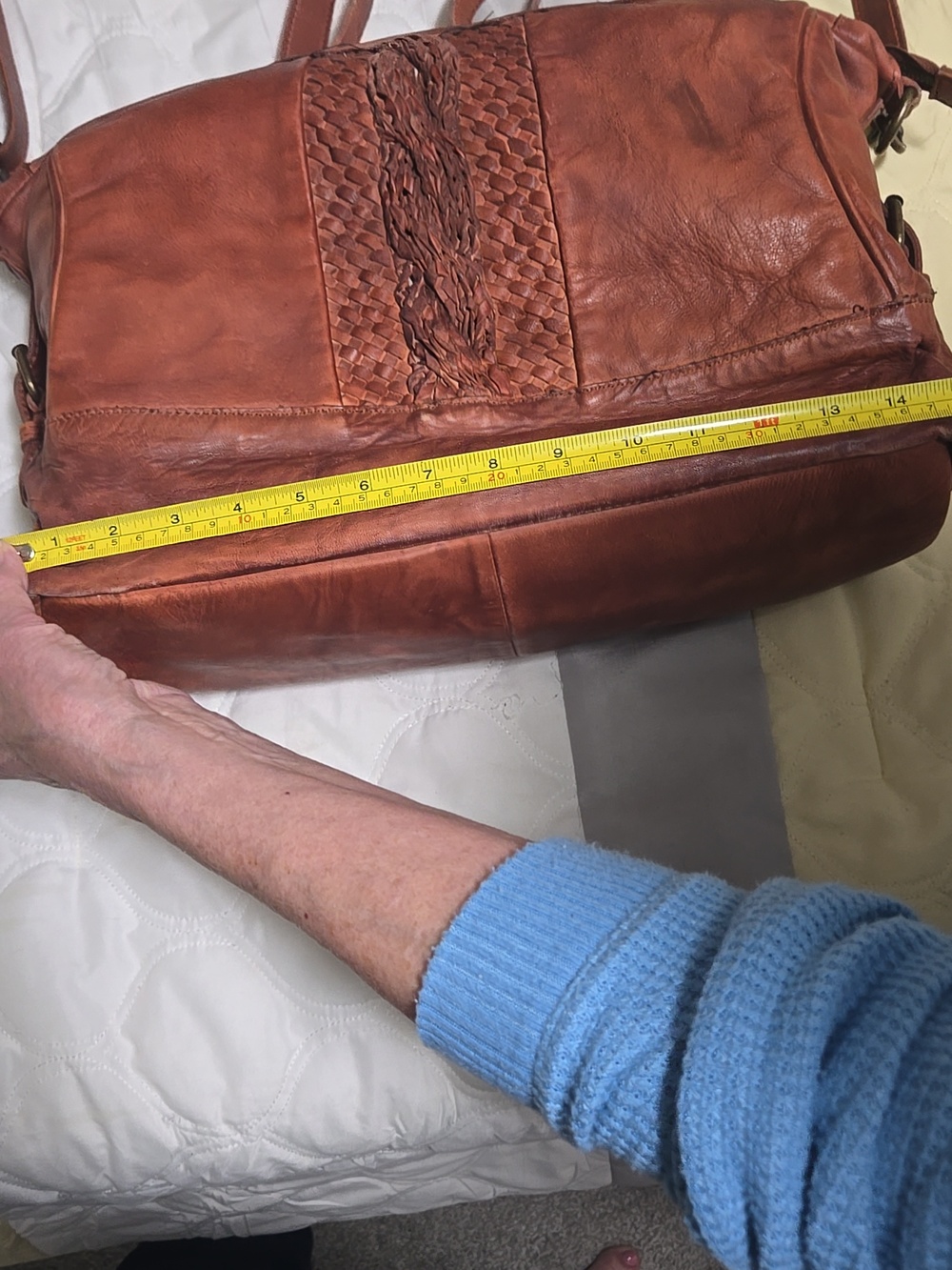 Idyllwind Braided Front Leather Shoulder Bag - Brown - Picture 10 of 13